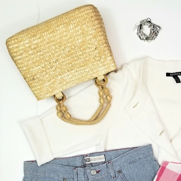 FIND THESE BEAUTIES & SO MUCH MORE IN MY CLOSET! - Picture 5 of 5